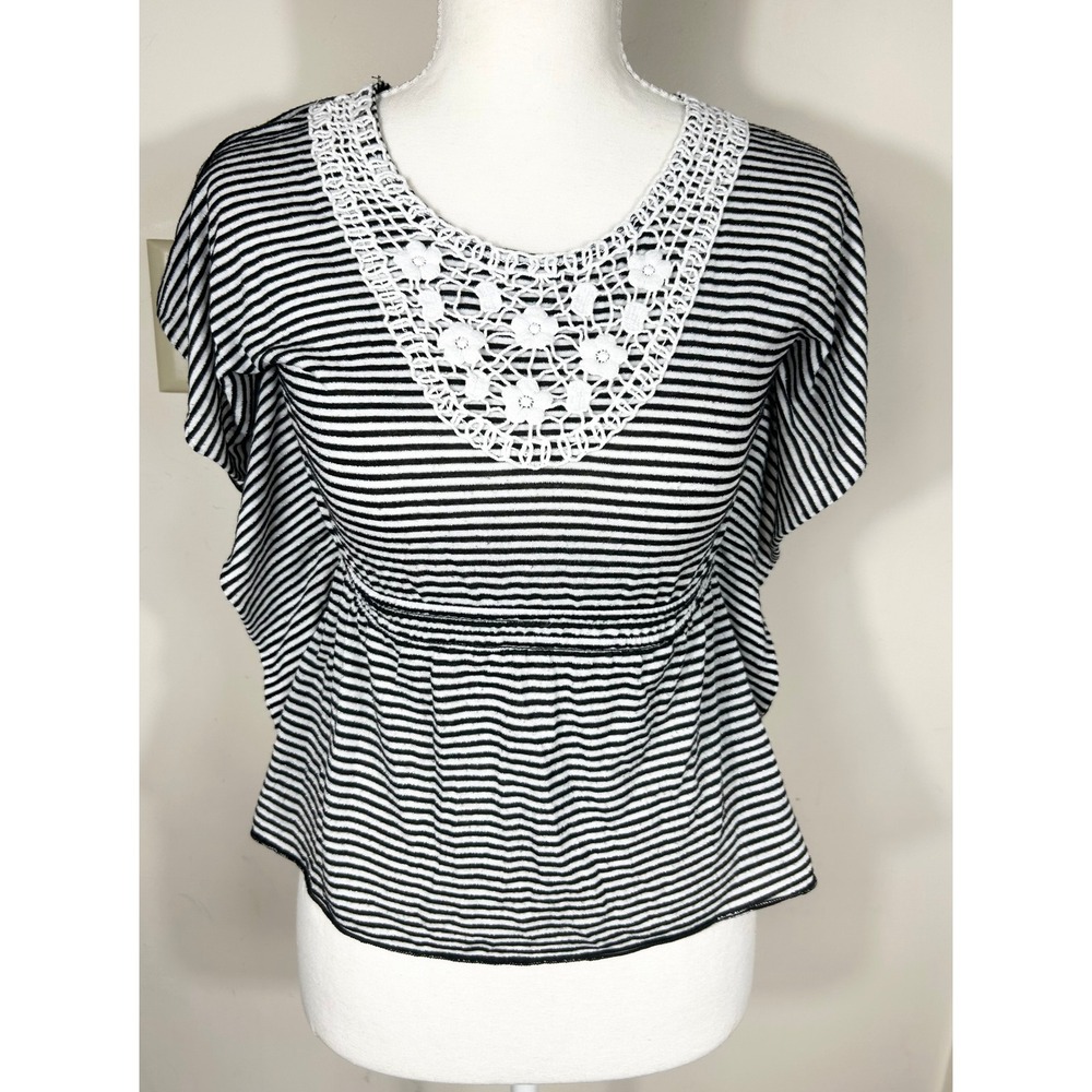 VTG‎ IZ Amy Byer Women's M Striped Crochet Neckline Top 90s Y2K Dainty Peasant